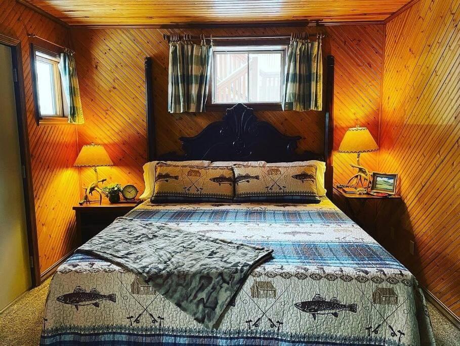 Eagle Crest Cabin, White River View With Hottub 尤里卡斯普林斯 外观 照片